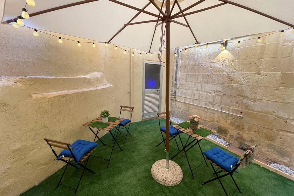 2 Bed Apt In Heart Of St Julians - 5Min From Seafront St. Julian's Zewnętrze zdjęcie